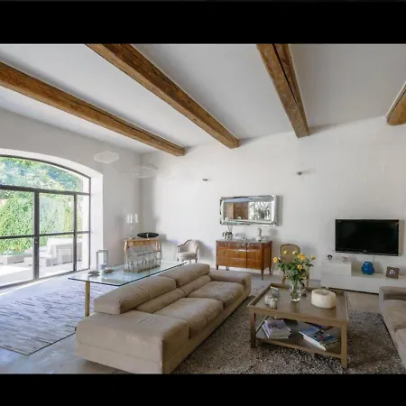 Villa Old House Completely Renovated With Pool !